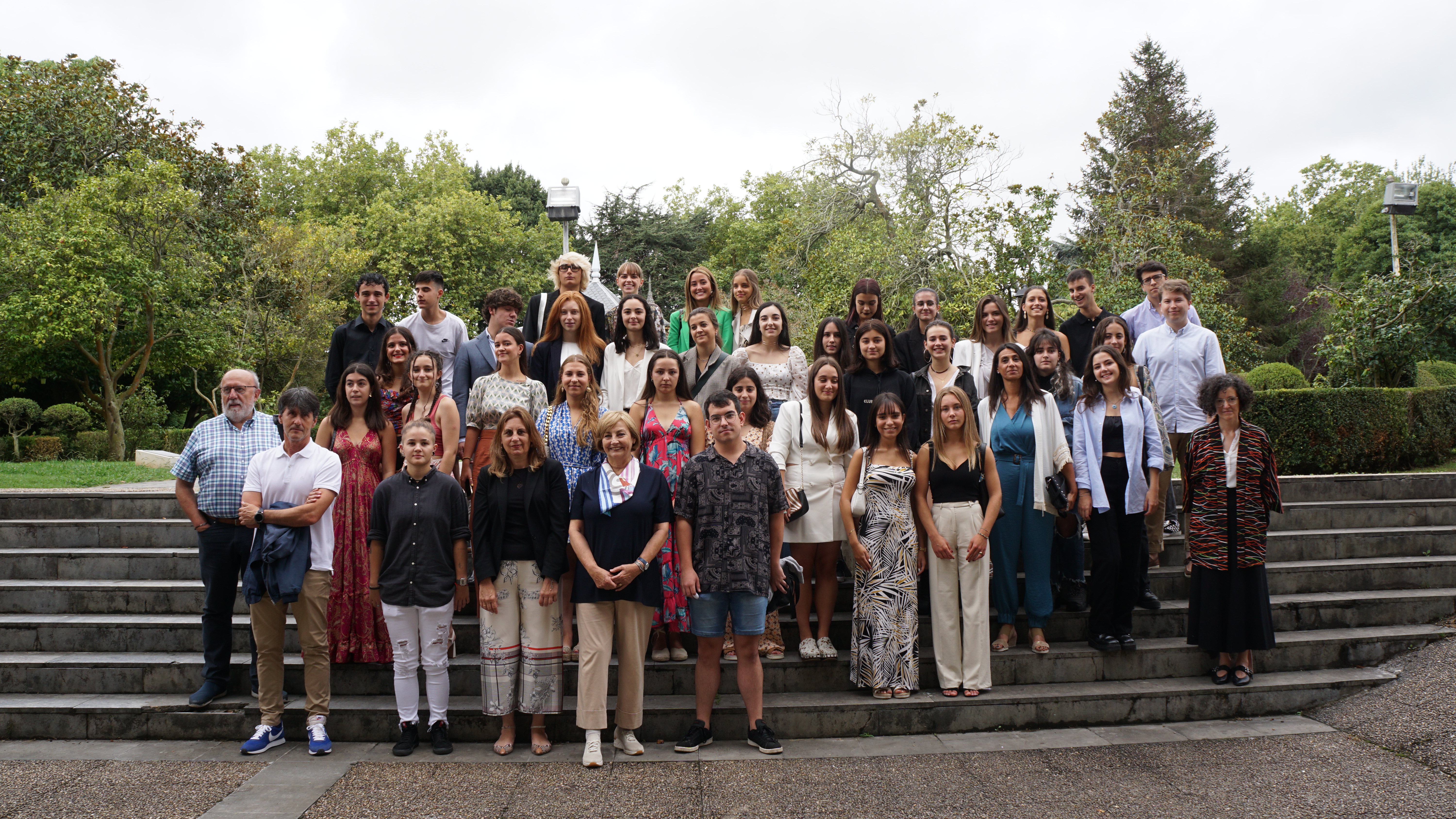 Reconocidos 48 estudiantes de 2º de Bachillerato y FP por su rendimiento académico durante el pasado curso